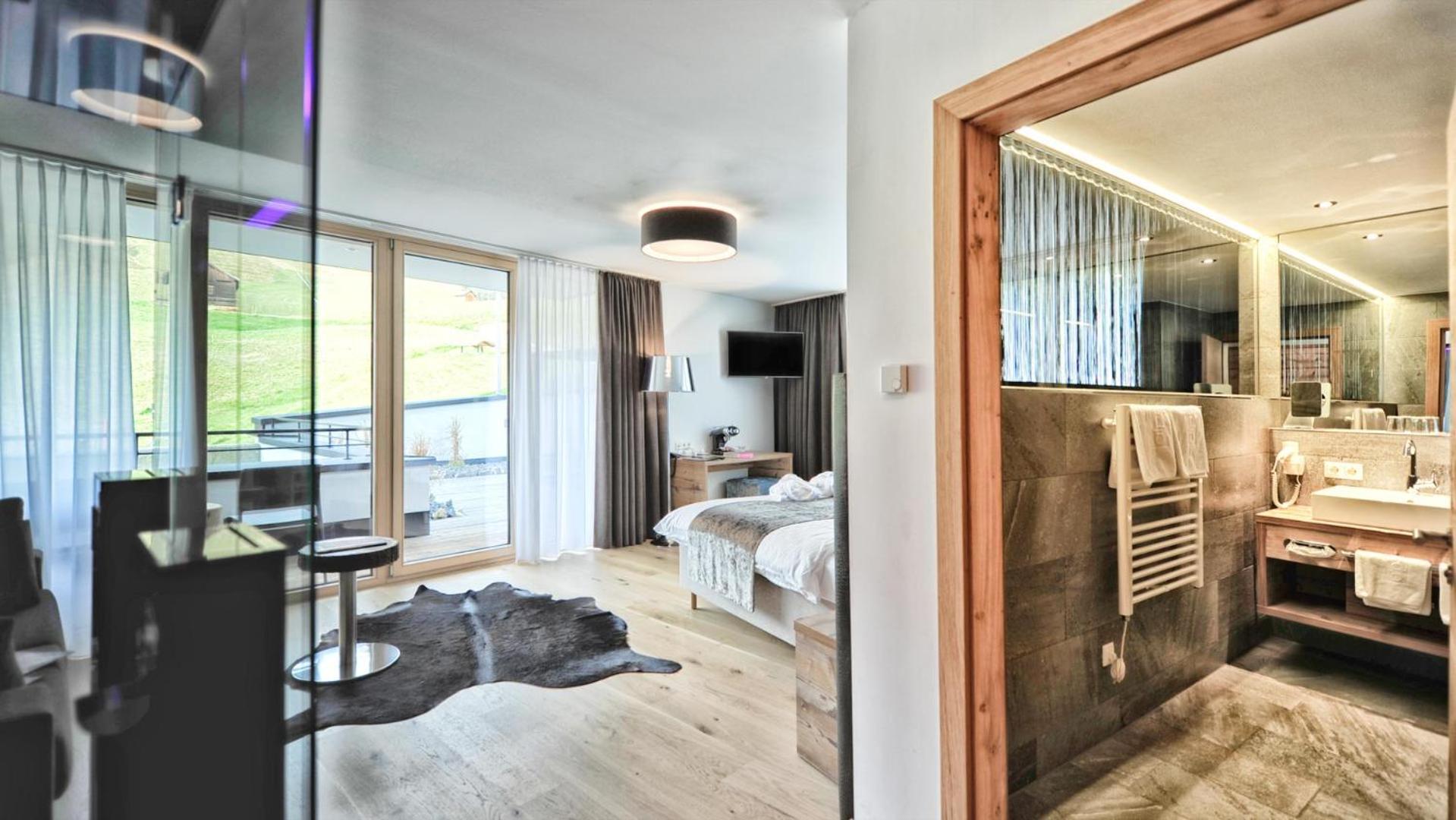 Alps Lodge Fiss Room photo